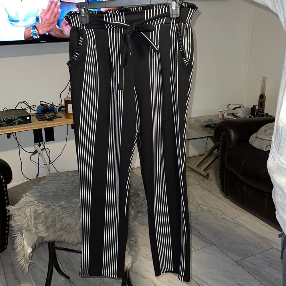 Soho Apparel size Medium pants